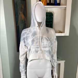 New NWT Carly Pierce Grand Ole Opry Tie-Dye Cropped Hoodie Sweatshirt Nashville